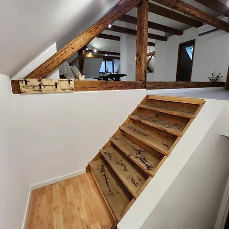 C2 - 450 M Od Centra Bojnic Apartman Bajmóc